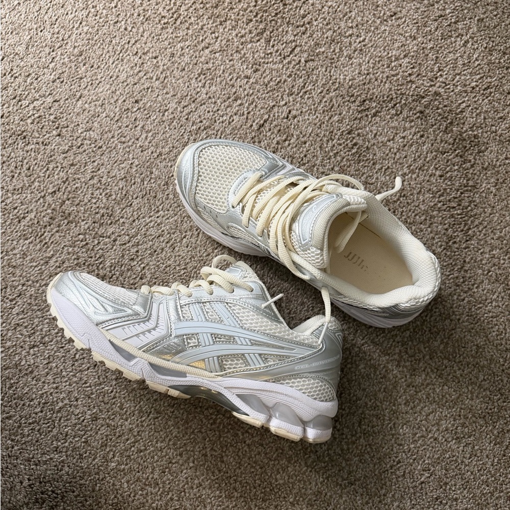 JJJJJOUND GEL KAYANO 14 Cream Silver White